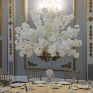 Timeless on Hourglass vase