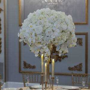 Cascade On Gold Hourglass Stand with Gold Taper Candle Holders