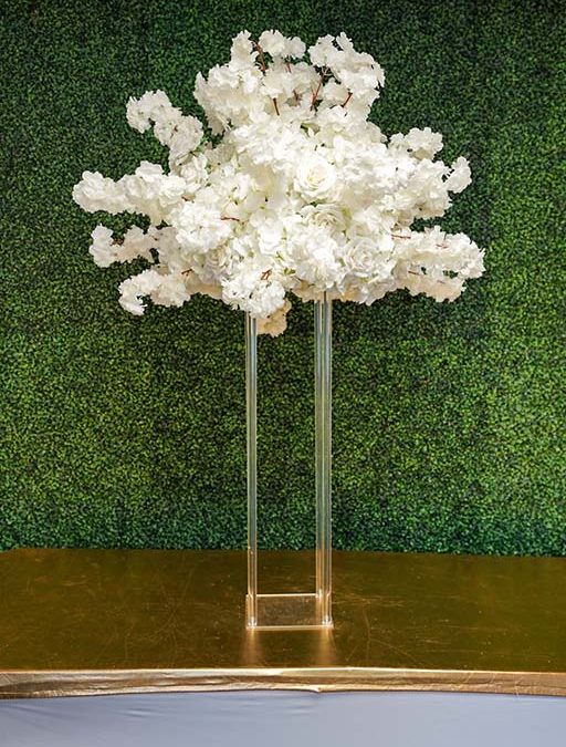 Timeless-centerpiece-on-clear-acrylic-stand-Centerpiece-Amore-Decor-Rental-58
